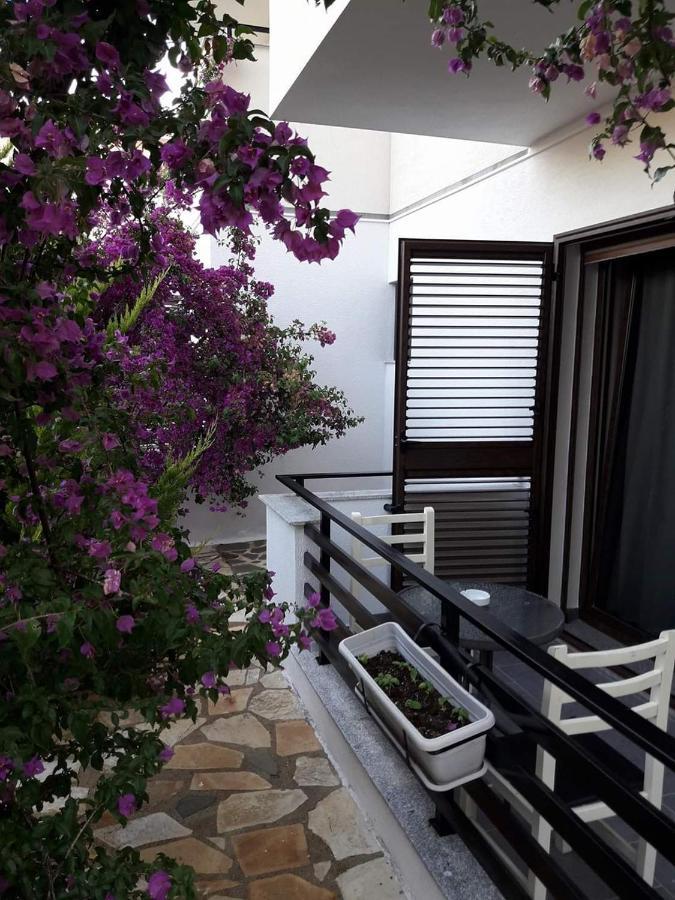 Hotel Natali Dhërmi Dış mekan fotoğraf