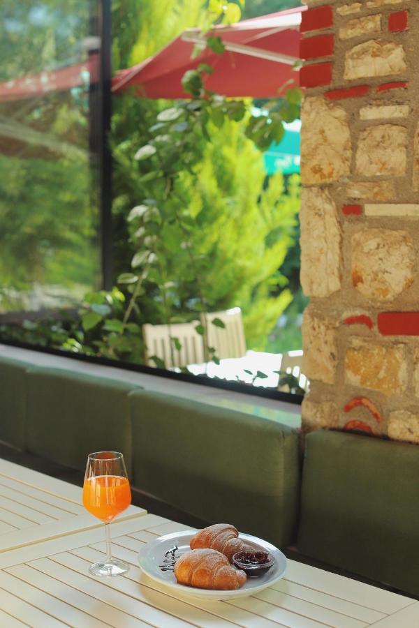 Hotel Natali Dhërmi Dış mekan fotoğraf